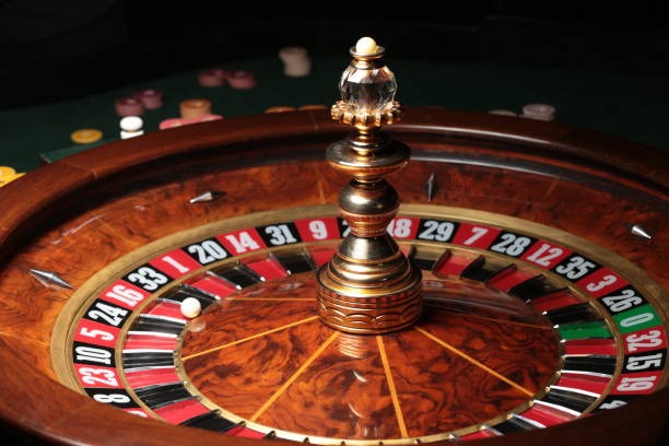 Andar Bahar card dealing in Sydney Pools